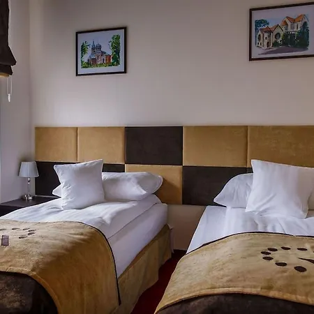 Apartahotel Boutique Hotel's Ii Rewolucji 3*