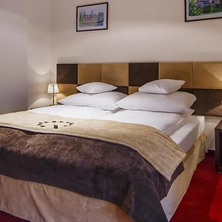 Boutique Hotel's Ii Rewolucji