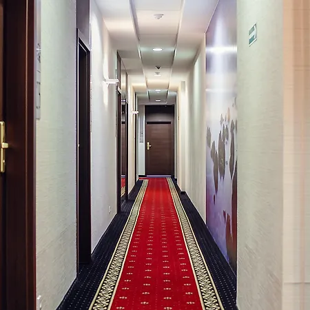 Апарт-отель Boutique Hotel's Ii Rewolucji 3*