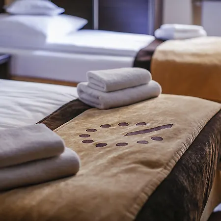 Aparthotel Boutique Hotel's Ii Rewolucji Lodž