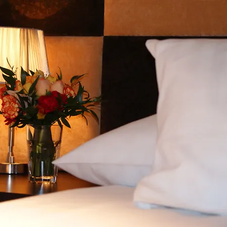 Boutique Hotel's Ii Rewolucji 아파트호텔 3*