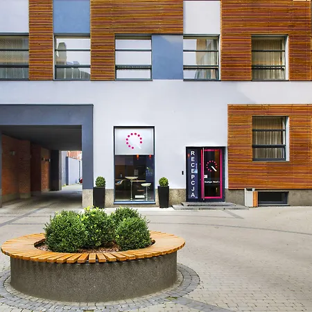 Apartahotel Boutique Hotel's Ii Rewolucji 3*