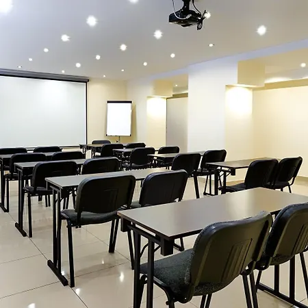 Boutique Hotel's Ii Rewolucji Апарт-отель