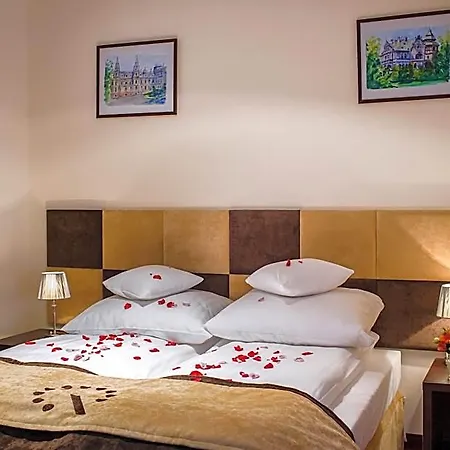 Boutique Hotel's Ii Rewolucji Apartahotel