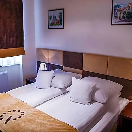 Boutique Hotel's Ii Rewolucji 3*