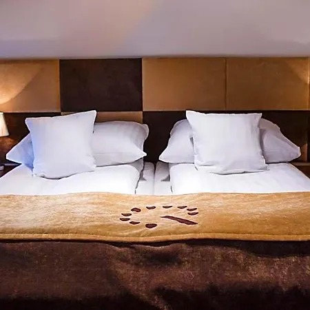 Boutique Hotel's Ii Rewolucji Apartahotel Łódź