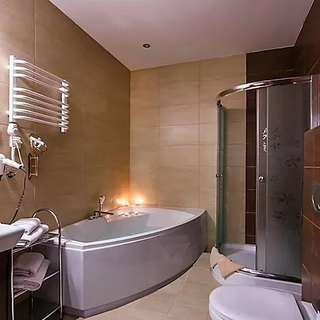 Boutique Hotel's Ii Rewolucji 아파트호텔 3*