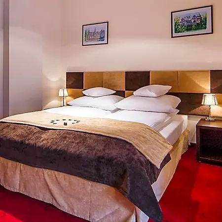 Apartahotel Boutique Hotel's Ii Rewolucji