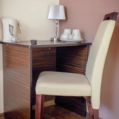 Апарт-отель Boutique Hotel's Ii Rewolucji Лодзь