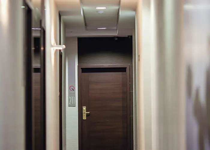 Boutique Hotel's Ii Rewolucji 3*