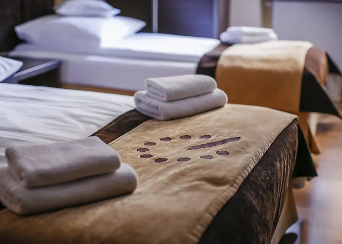 Lägenhetshotell Boutique Hotel's Ii Rewolucji Łódź