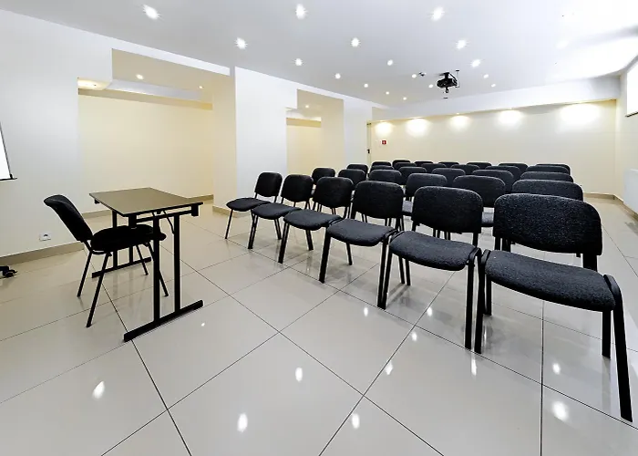 Boutique Hotel's Ii Rewolucji Apart-hotel 3*