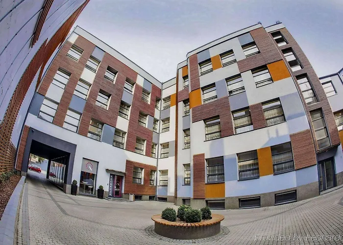 Lägenhetshotell Boutique Hotel's Ii Rewolucji Łódź